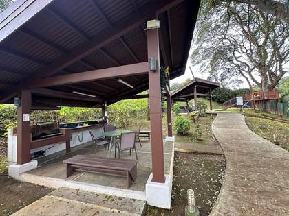 Ranchos BBQ y zona de juegos